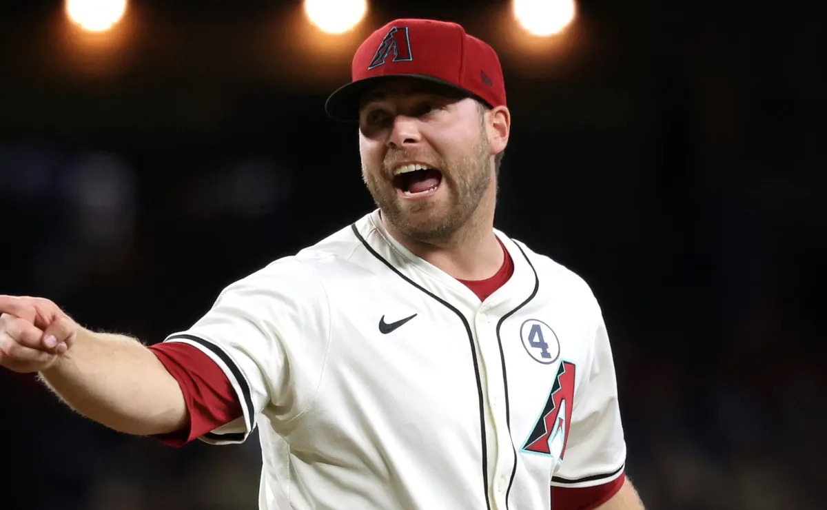 Corbin Burnes Bersiap Kembali ke Rotasi Arizona Diamondbacks, Tantang Kansas City Royals